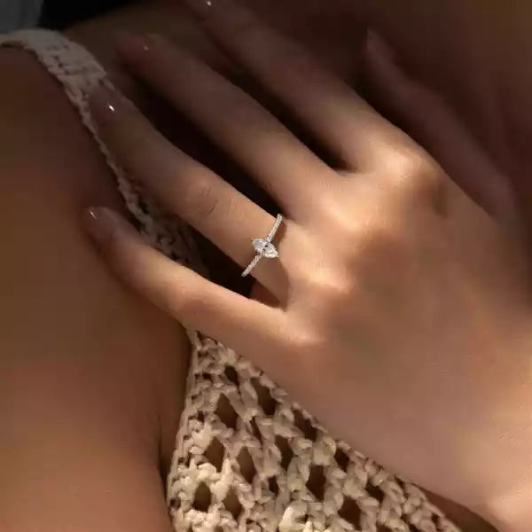 Light Luxury VVS1 Moissanite Rhombus Ring for Women, 925 Sterling Silver Anti-Tarnish Dainty Jewelry